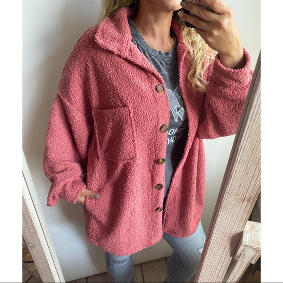 Last One! KEATON • BUTTON DOWN SHERPA SHACKET Pink - Picture 8 of 10